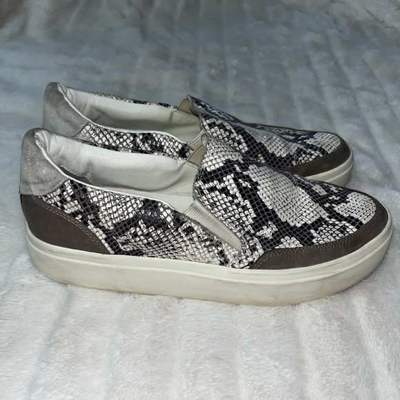 Lucky Brand Black and White Snake Print Sneakers - Picture 3 of 7